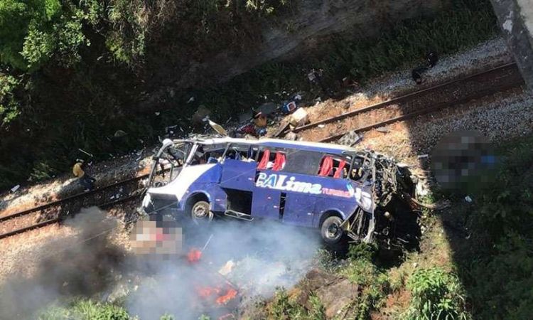 Subiu para 19 o número de mortes no acidente com o ônibus que caiu de uma ponte em João Monlevade