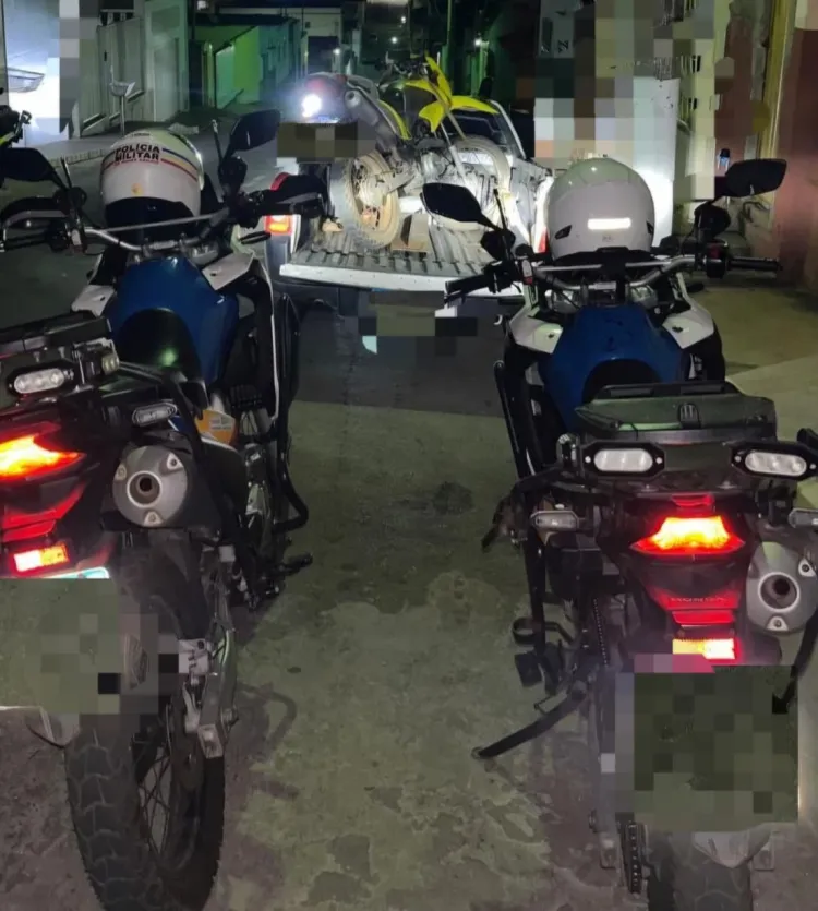 Polícia Militar recupera motocicleta roubada e prende homem por receptação em Pitangui