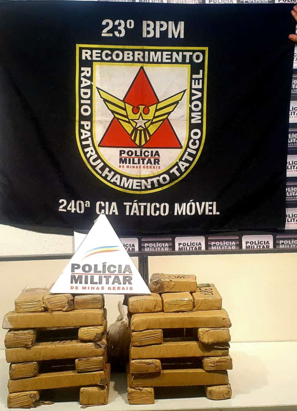 Polícia Militar apreendeu cerca de 23 quilos de maconha em Divinópolis