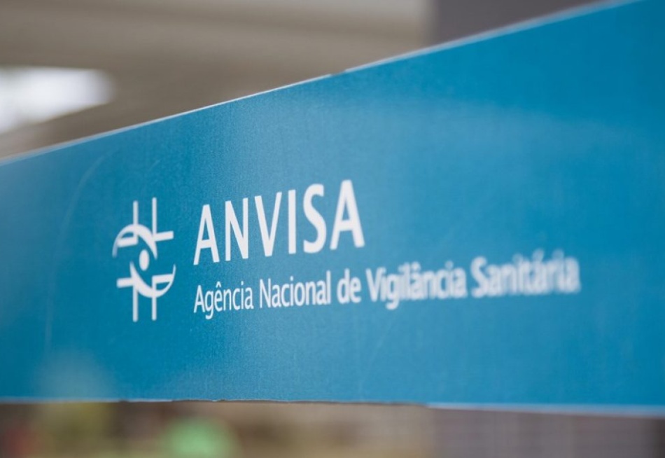 Anvisa determina a interrupção do estudo clínico da vacina chinesa Coronavac