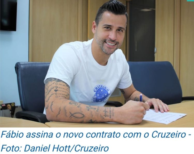 Goleiro Fábio renova contrato com o Cruzeiro até dezembro de 2021