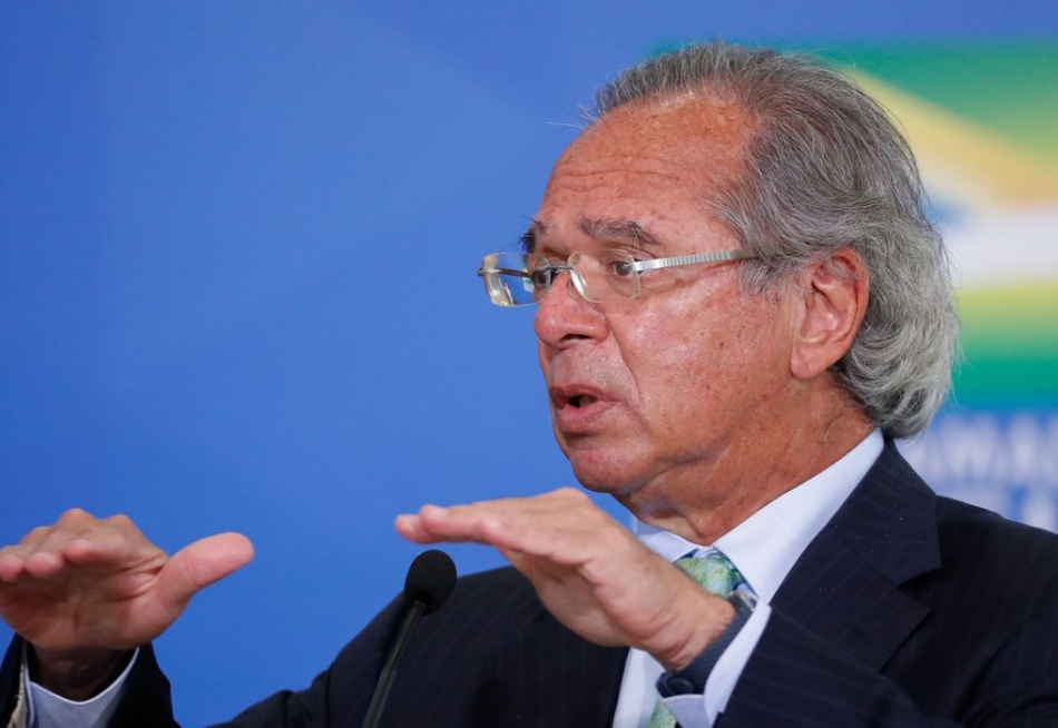 Guedes nega extensão de auxílio emergencial em 2021