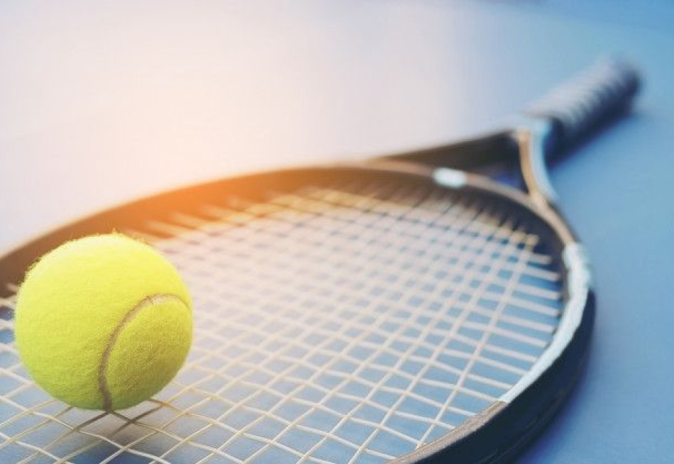 Projeto Match Point vai dar aula de tênis para crianças do Promaf de Pará de Minas