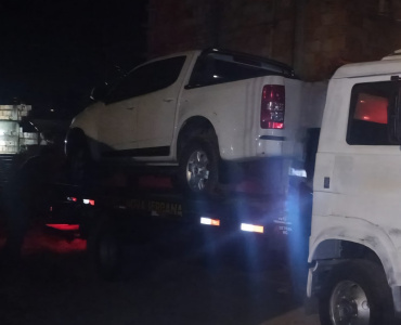 NOVA SERRANA/MG – POLÍCIA MILITAR RECUPERA VEÍCULO CLONADO E APREENDE DROGAS