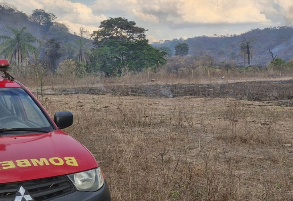 Incêndio em Pequi mobiliza Corpo de Bombeiros por seis horas