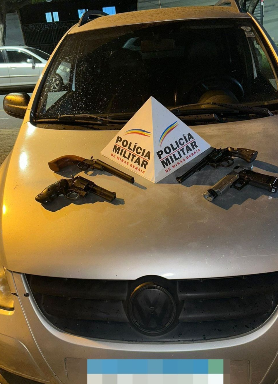 Ação conjunta entre policiais militares de Pará de Minas, Pequi  e Betim, resulta em prisão de suspeitos de cometerem roubo na cidade de Pequi.
