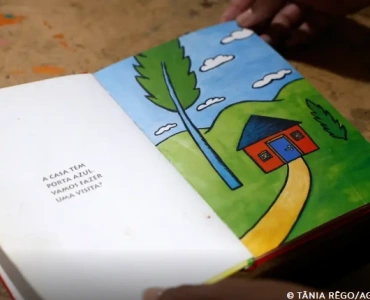 Leitura ensina empatia e transforma vidas, diz presidente da Biblioteca Nacional