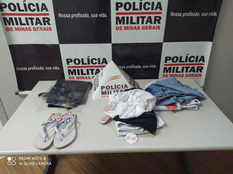 Mulher é presa em Nova Serrana acusada de furtar peças de roupas