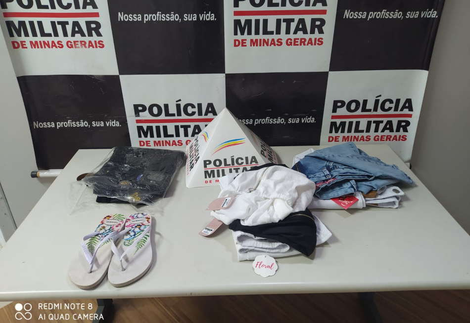 Mulher é presa em Nova Serrana acusada de furtar peças de roupas