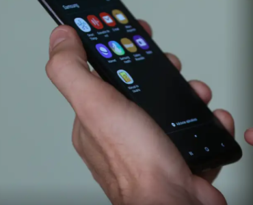 Proibição do uso de celular em sala melhora atenção dos alunos