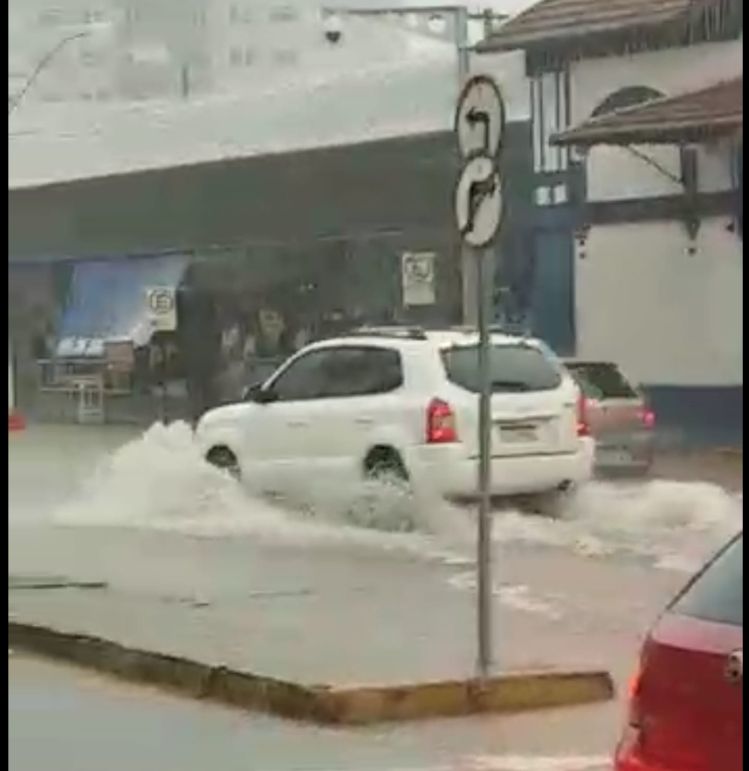Inmet prevê fortes chuvas, inclusive em Pará de Minas, para esta quinta-feira