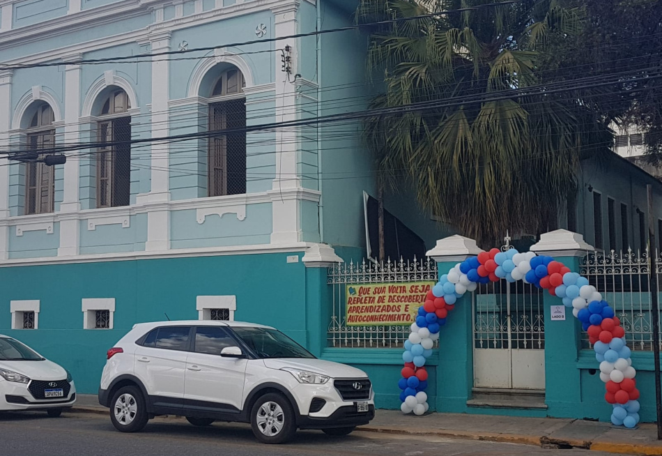 Alunos das escolas de Pará de Minas voltam às aulas nesta segunda-feira no sistema híbrido