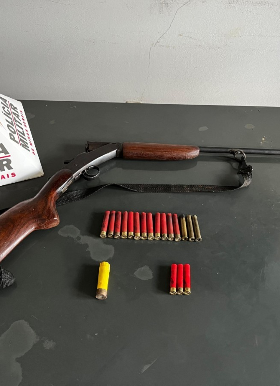 Maravilhas - PM apreende arma de fogo utilizada em ameaça.