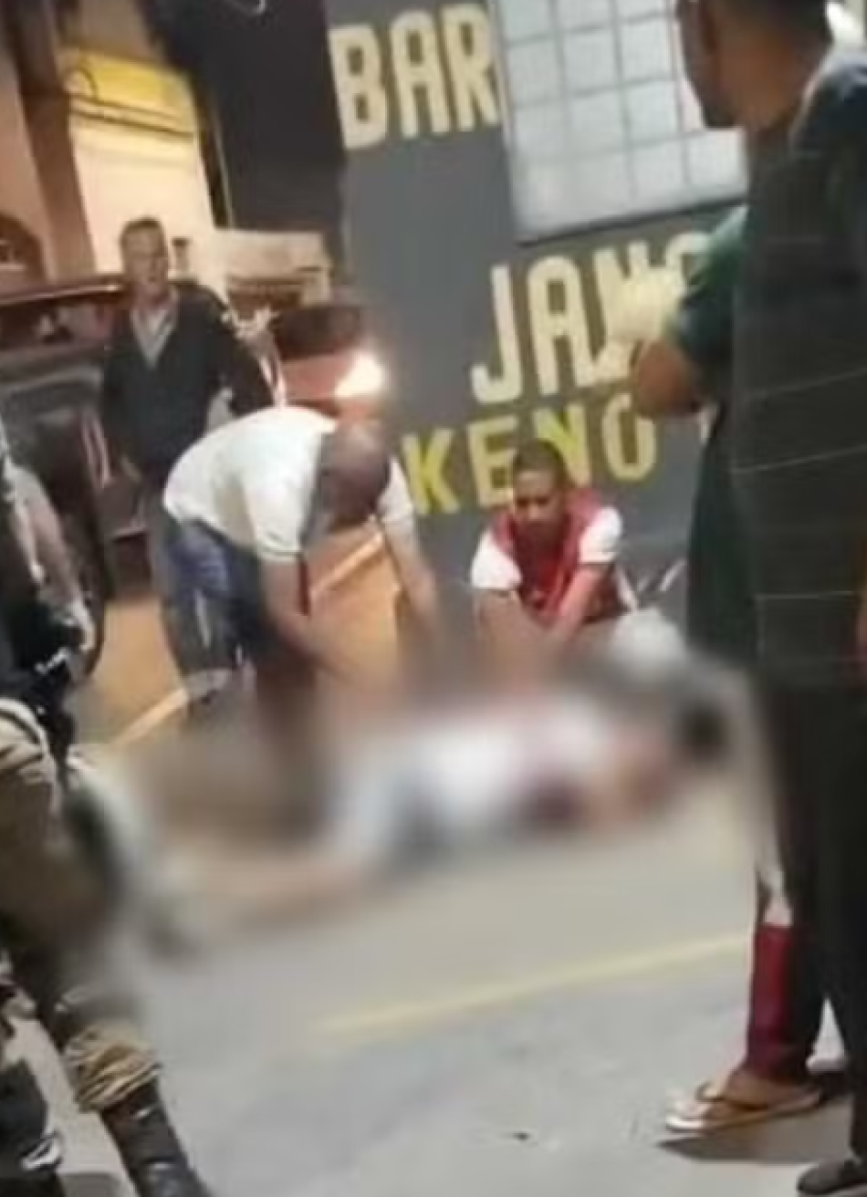 Homem é atingido por disparos em bar de Itaúna e morre no hospital