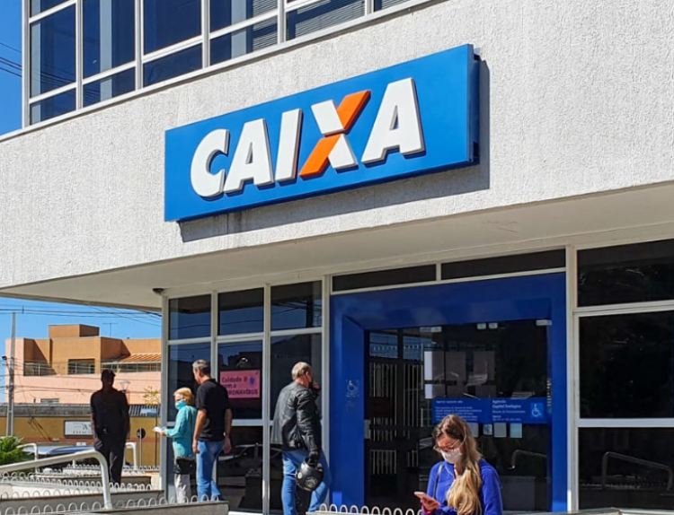 Caixa vai abrir 770 agências neste sábado para o pagamento do auxílio emergencial e saque do FGTS