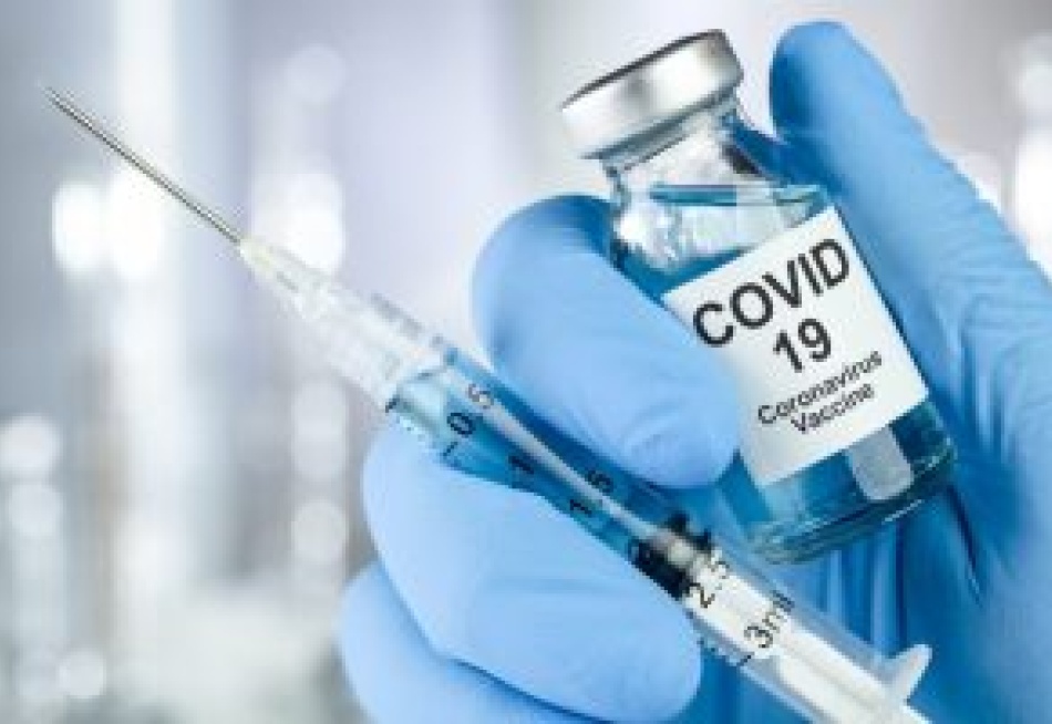 Pará de Minas vacina neste sábado contra a Covid-19 população geral com idade entre 42 e 43 anos