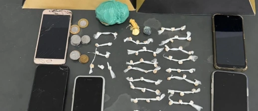 Dois homens são presos e adolescente é apreendido por tráfico de drogas em Papagaios