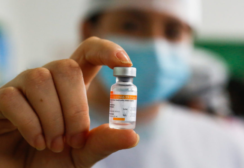 Pará de Minas recebe nesta sexta-feira novas doses da Vacina CoronaVac contra a Covid-19