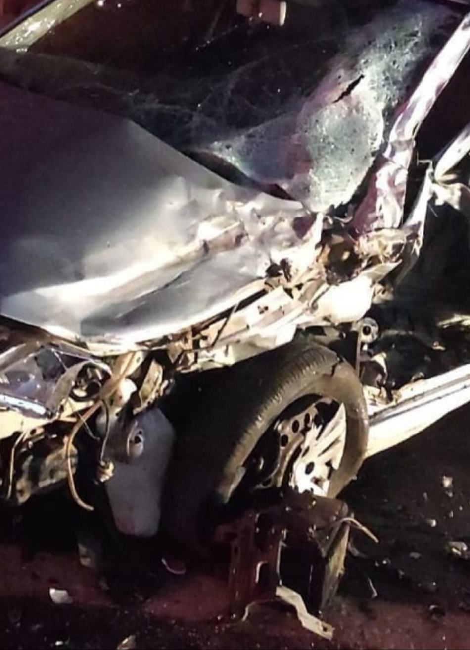 Colisão entre um Gol e um Eco Sport na MG 050, próximo do Milhão, deixa quatro pessoas feridas