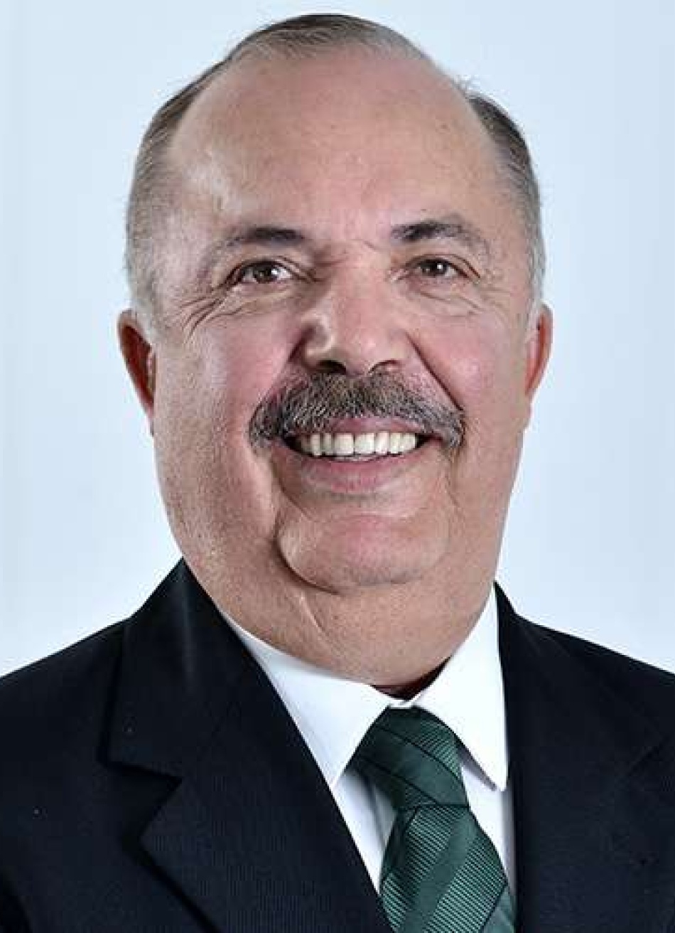 Deputado Inácio Franco se reúne com secretário de Estado para tratar da dívida do governo estadual com municípios na área de saúde