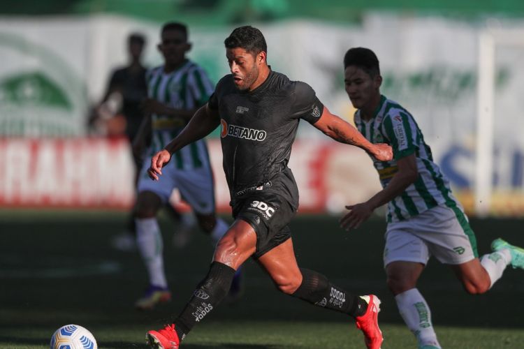 Atlético vence o Juventude de virada e assume a liderança do Campeonato Brasileiro pela primeira vez