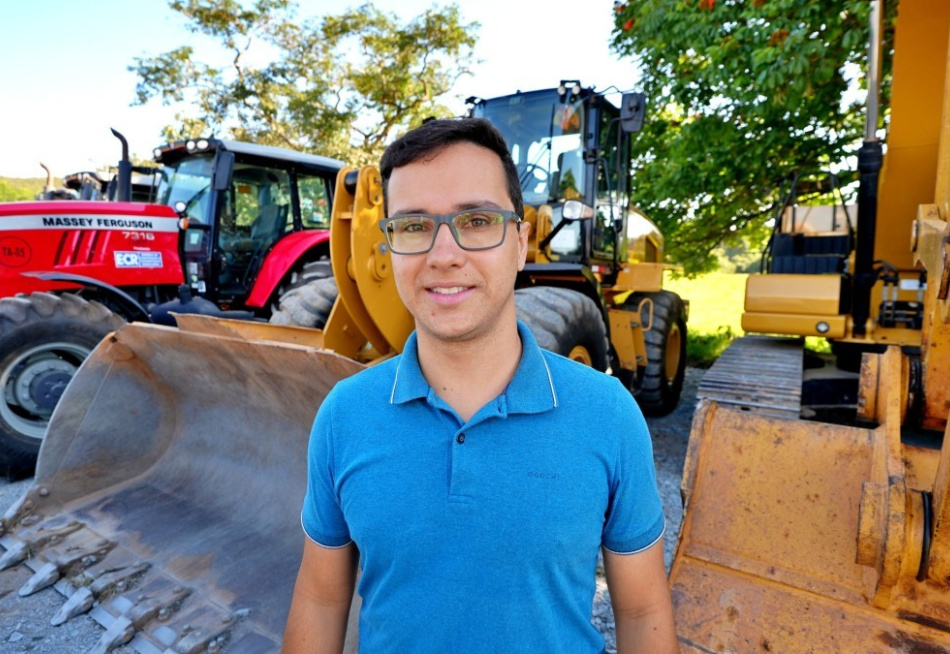 Caixa de R$ 4 milhões e dívidas de R$ 31 milhões: Luiz Lima rebate falas de ex-prefeito sobre finanças da Prefeitura