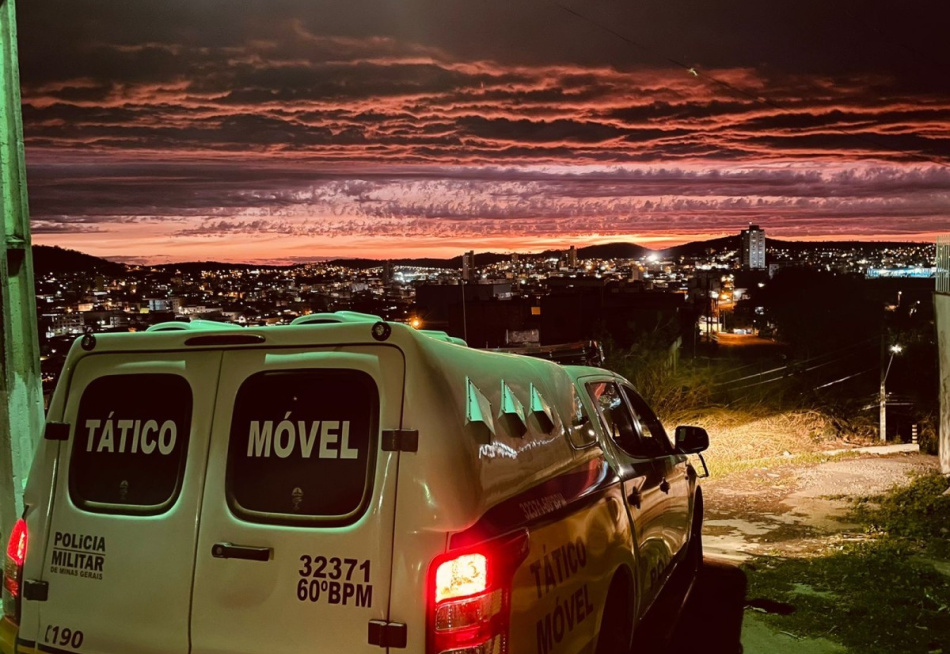 Nova Serrana: Polícia Militar prende homem foragido da justiça.