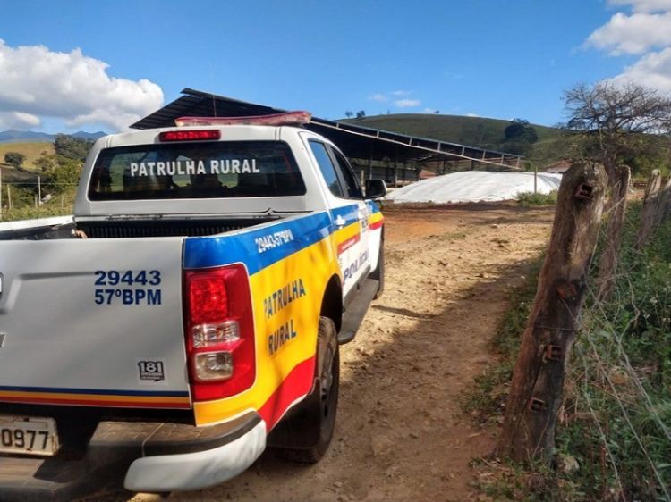 Patrulha Rural captura foragido da justiça no povoado de Carioca.