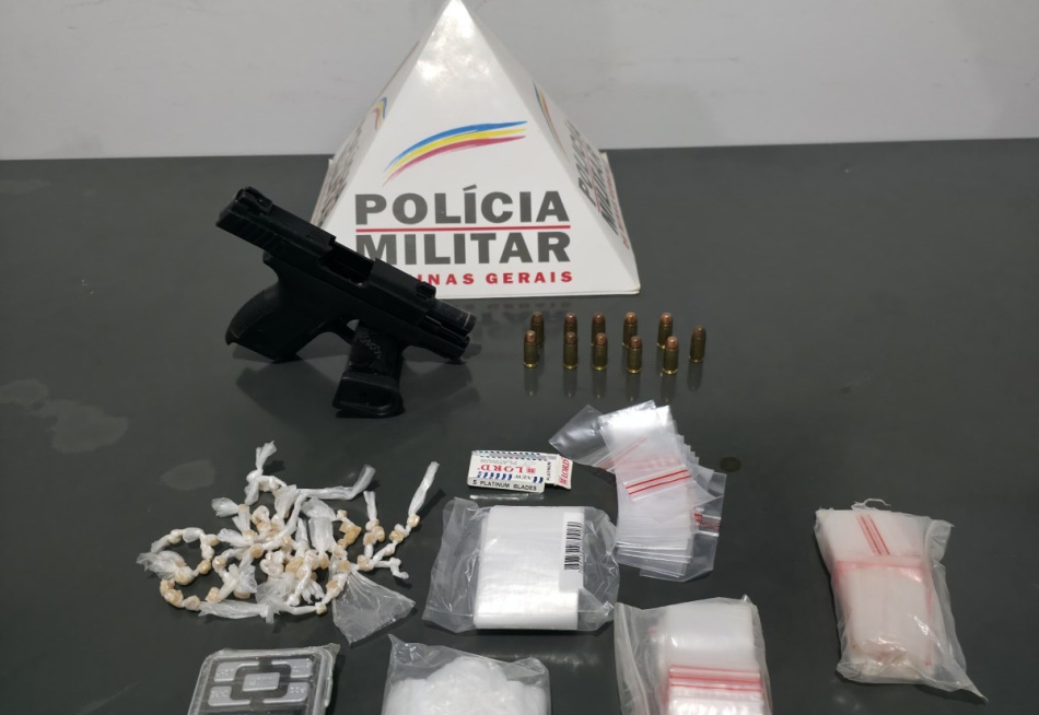 Papagaios - PM prende indivíduo por tráfico de drogas e porte ilegal de arma de fogo.