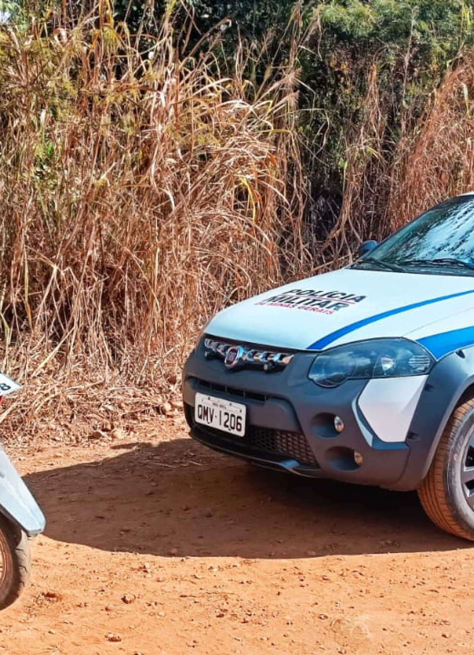 MOTONETA COM SINALIZAÇÃO DE ROUBO É LOCALIZADA EM ONÇA DE PITANGUI.