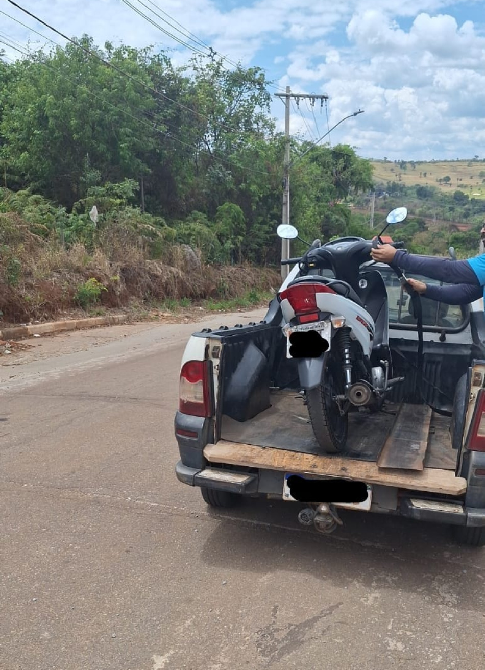 PM RECUPERA MOTONETA FURTADA