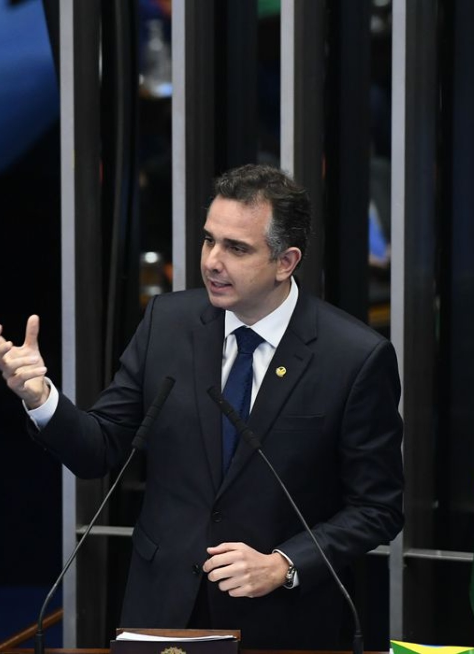 Bolsonaro elegeu seus candidatos para presidente na Câmara dos Deputados e no Senado