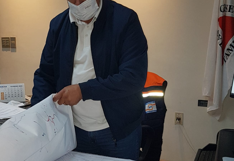 Elias Diniz faz balanço do trabalho da prefeitura nas áreas urbana e rural de Pará de Minas atingidas pelas chuvas