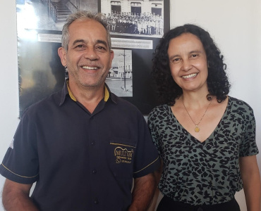 O projeto "Música nas Praças" promoverá, nesta quinta-feira (28), uma apresentação do cantor Leandro Pereira, que levará ao público do Bairro Santos Dumont o melhor do repertório sertanejo.