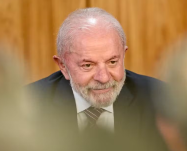 VELHA GUARDA – Presidente Lula defende retorno de antigos dirigentes do PT condenados no Mensalão e no Petrolão à liderança do partido