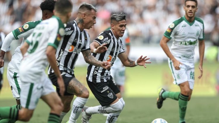 Atlético vence o clássico contra o América e amplia liderança do Campeonato Brasileiro