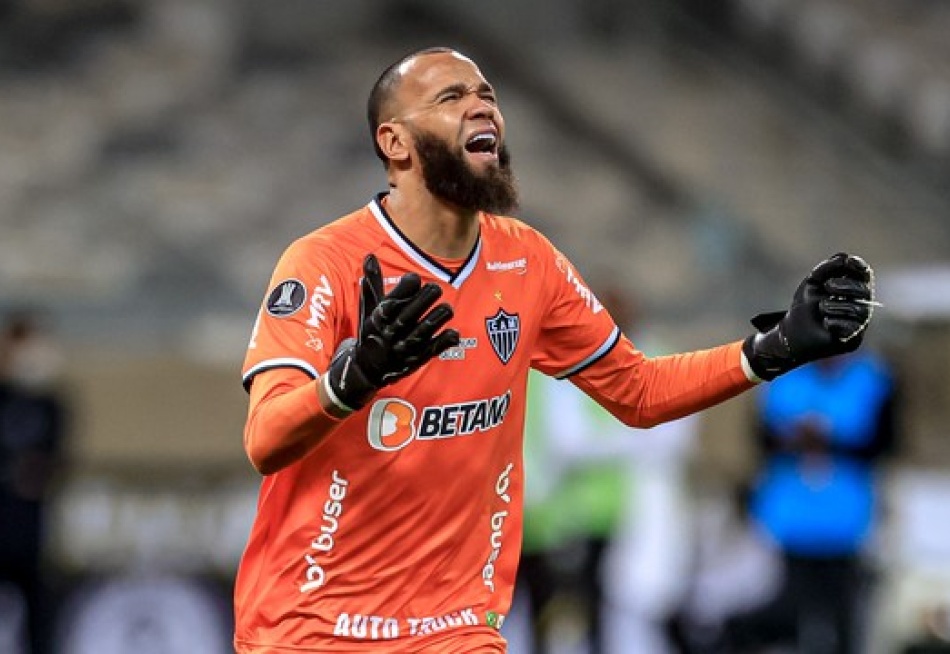 Com atuação de destaque do goleiro Everson, Atlético vence o Boca Juniors e garante vaga nas quartas de final da Libertadores