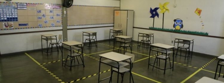 Crianças da Educação Infantil de 2 e 3 anos terão de retornar às atividades presenciais nas escolas de Pará de Minas a partir desta segunda-feira