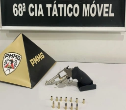 Polícia Militar prende suspeito por porte ilegal de arma de fogo em Nova Serrana
