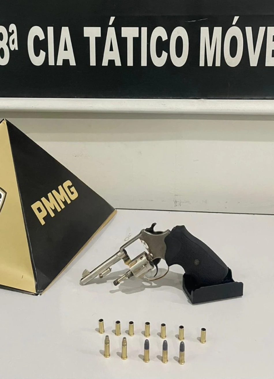 Polícia Militar prende suspeito por porte ilegal de arma de fogo em Nova Serrana