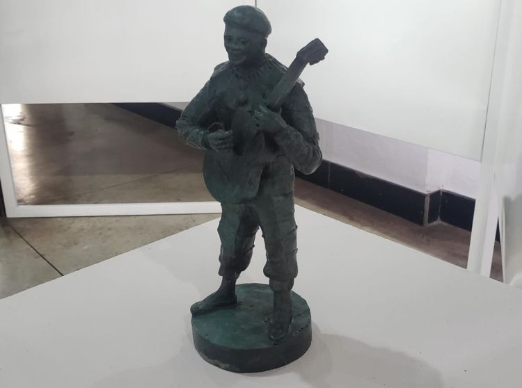 Exposição "Artistas da Cidade" celebra os 166 anos de Pará de Minas na Estação Cultural