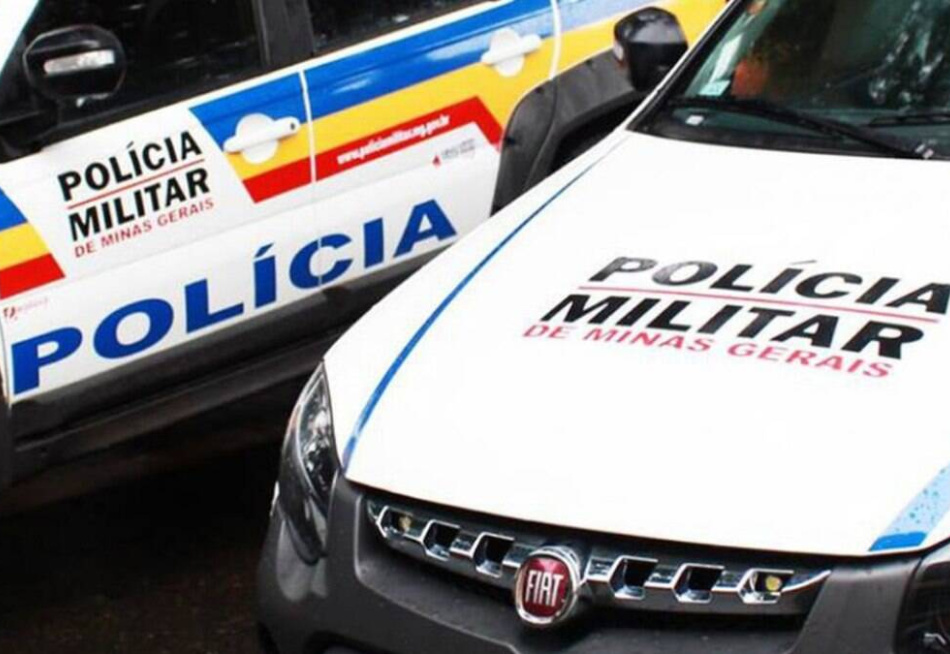 JOVEM FORAGIDO DA JUSTIÇA É CAPTURADO PELA PM NO BAIRRO CALIFÓRNIA.