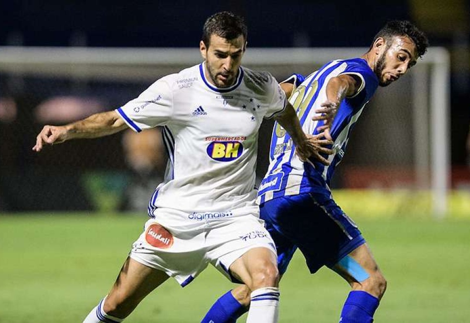 Cruzeiro empata com o Avaí e sonho do acesso fica ainda mais distante