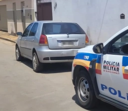 PITANGUI/MG – POLÍCIA MILITAR RECUPERA VEÍCULO ROUBADO