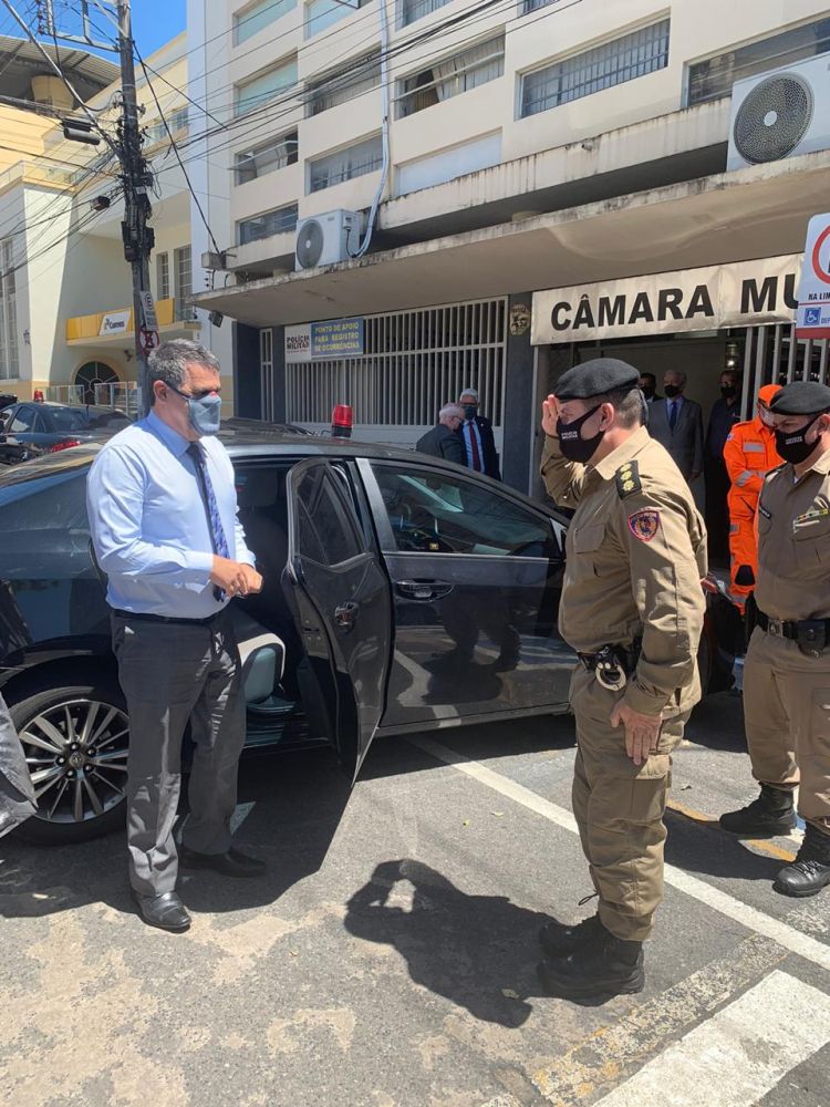 Vice-governador recebe título de Cidadão Honorário de Formiga e é recepcionado na cidade pelo comandante da 7ª RPM