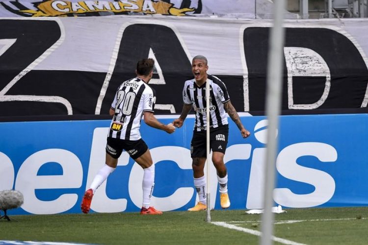 Atlético vence o Fortaleza e assume a vice-liderança do Campeonato Brasileiro