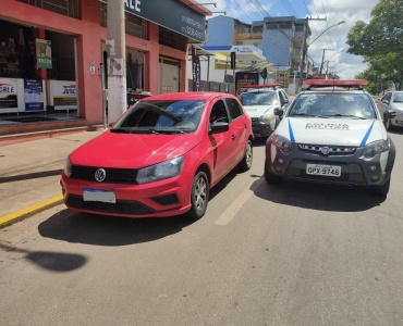 Polícia Militar prendeu em Pará de Minas homem acusado de furtar um carro em Divinópolis
