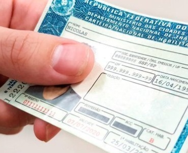 Multa automática para motoristas sem exame toxicológico entrou em vigor