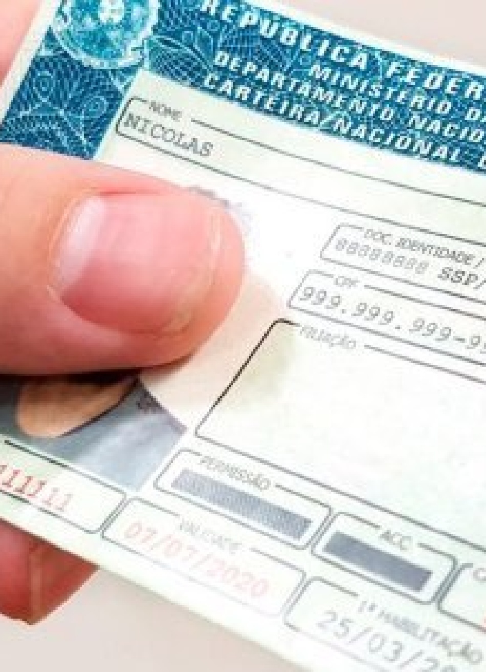 Multa automática para motoristas sem exame toxicológico entrou em vigor