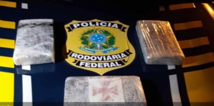 PRF apreende mais de 3 quilos de cloridrato de cocaína em João Monlevade